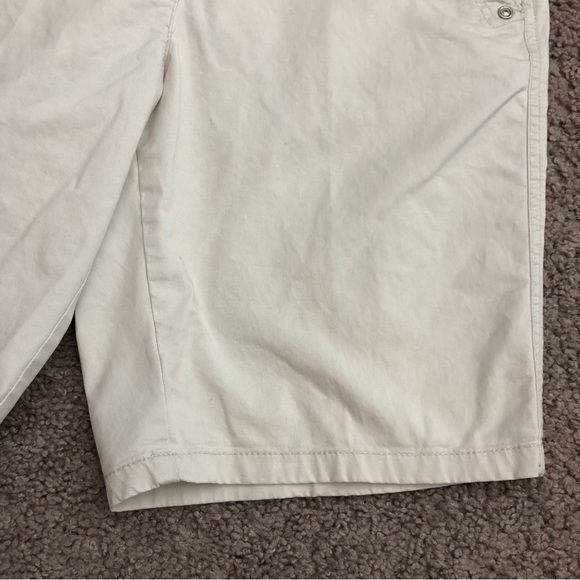 Ann Taylor Beige Chino Short - Picture 3 of 10